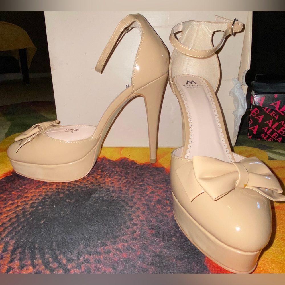 Heels with bow Madison
